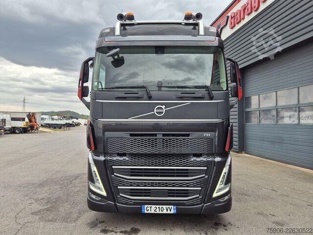 Tractor estándar Volvo FH