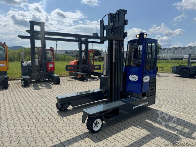 Firevejstruck Combilift C3000/ Mast 7500 mm /Teleskopic forks