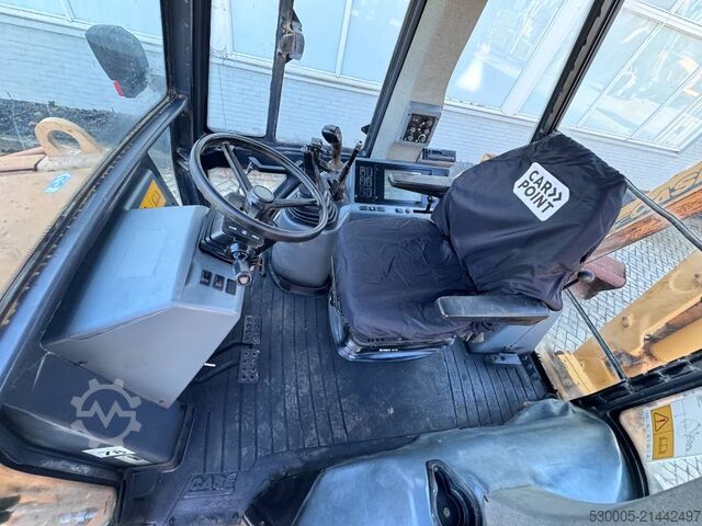 Combinatie graafmachine/lader CASE 590 SLE