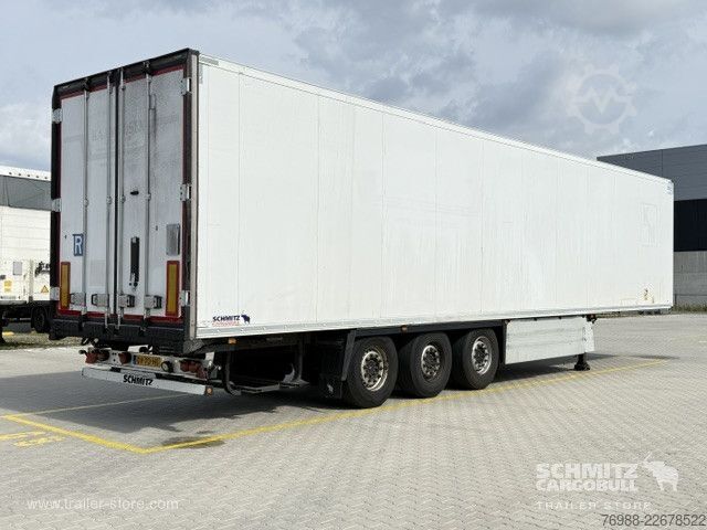 Semiremorcă frigorifică Schmitz Cargobull Tiefkühler Fleischhang