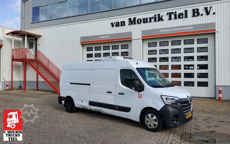 Koelwagen Renault Master 135.35 L3H2 GESLOTEN - DIVERSE SCHADES -...