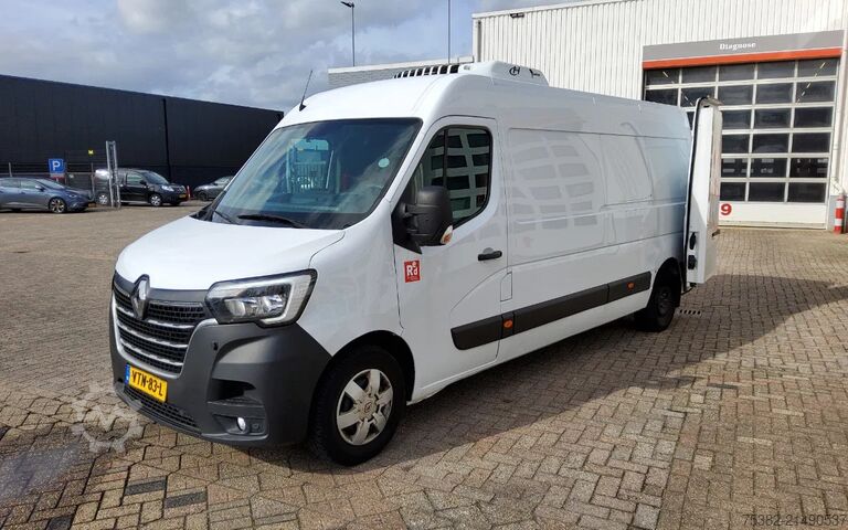 Koelwagen Renault Master 135.35 L3H2 GESLOTEN - DIVERSE SCHADES -...