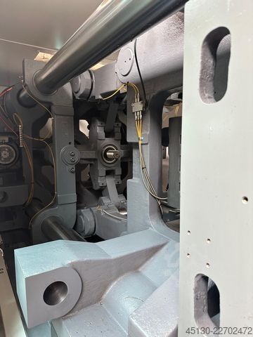 Spritzgießmaschine KraussMaffei KM 350-2000 AX