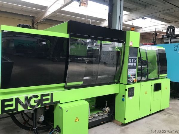 Spuitgietmachine Engel Victory 330/110 Tech / Produktionslinie
