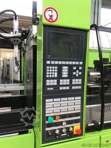 Spuitgietmachine Engel Victory 330/110 Tech / Produktionslinie