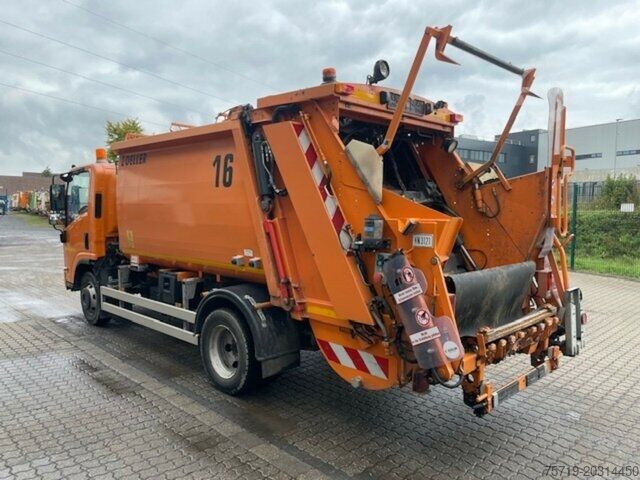 Kamion za odvoz smeća Isuzu N2R 75D 4x2 Semat/Zöller