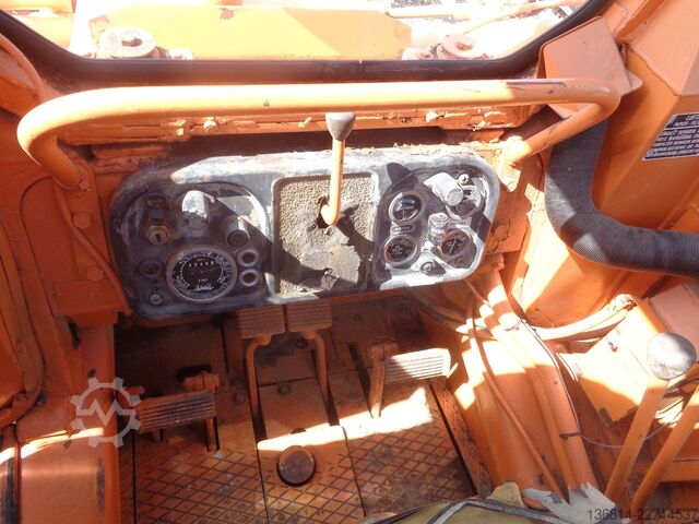 Rolo compactador FIAT Fiat-Allis FL10B Raupe
