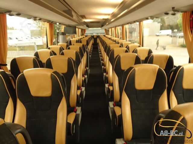 Autocarro de turismo VDL Futura FHD2 139/460 - 63 Sitze EURO 6