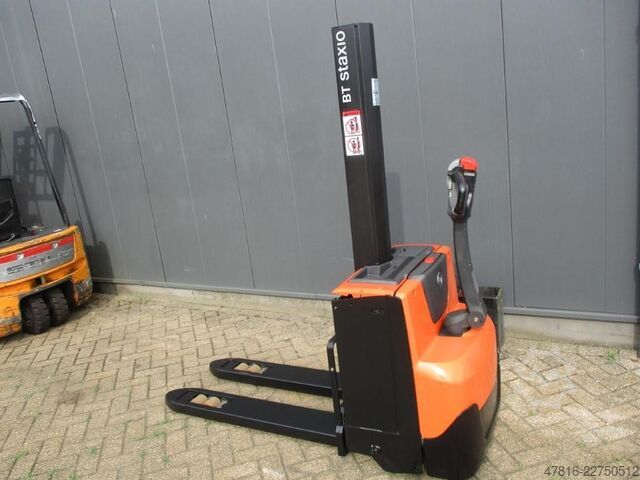 Hoogheffende palletwagen BT SWE 080L