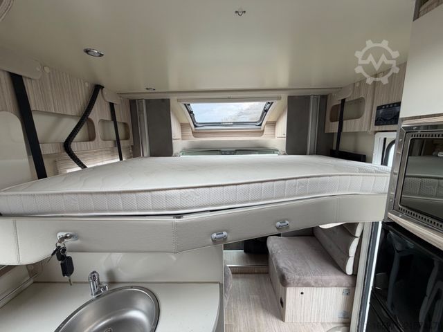 Félintegrált lakóautó MILLER Louisiana