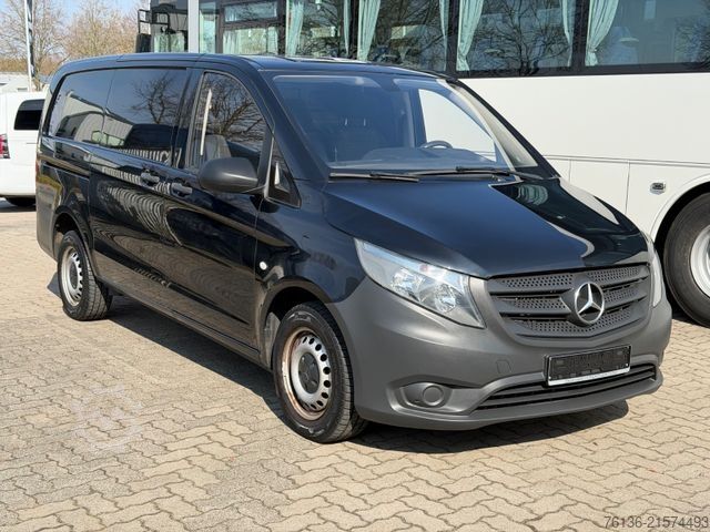 Furgoneta MERCEDES-BENZ Vito 111 CDI lang AHK 3 Sitzer