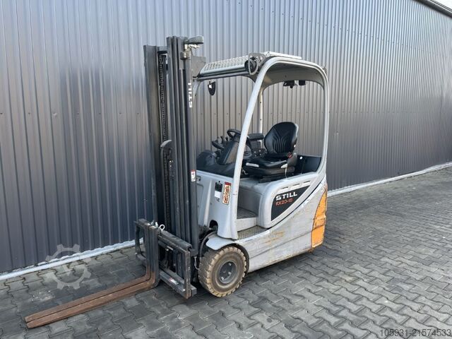 Elektryczny wózek widłowy 3 kołowy Still RX20-15