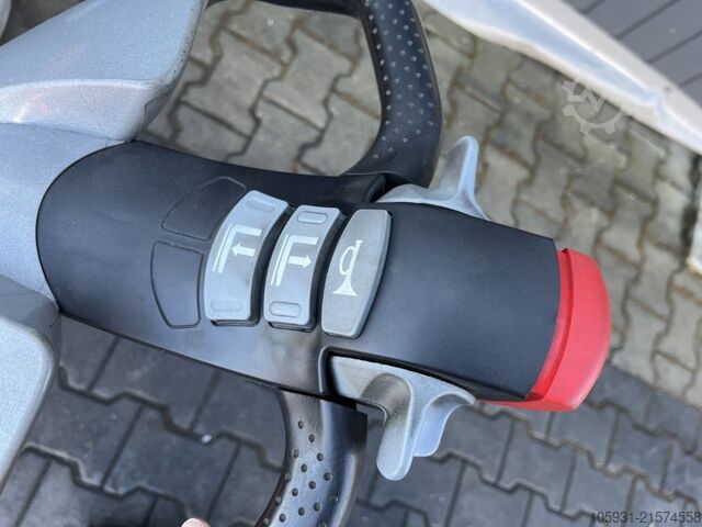 Sztaplarka dla pieszych Still EXV12