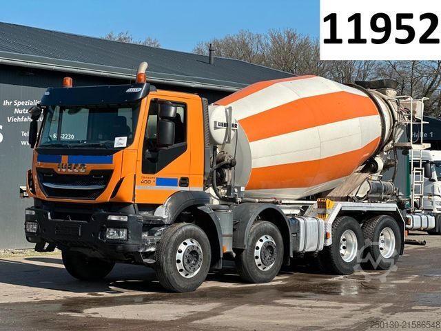 Betonblander lastbil IVECO AD 340 8x4 BB Liebherr HTM 904 Betonmischer 9m³
