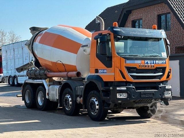 Betonblander lastbil IVECO AD 340 8x4 BB Liebherr HTM 904 Betonmischer 9m³