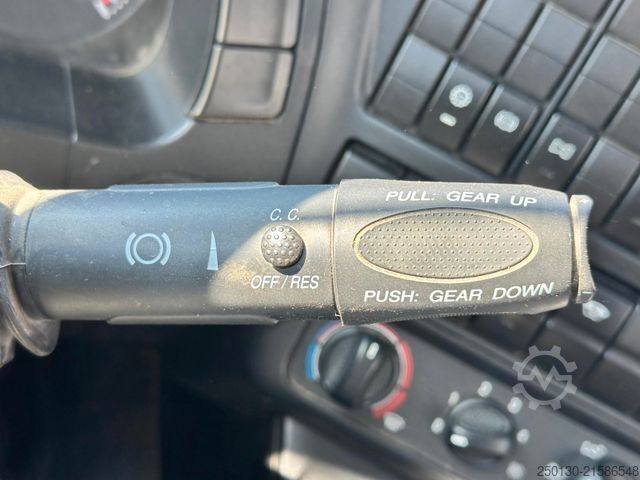 Betonblander lastbil IVECO AD 340 8x4 BB Liebherr HTM 904 Betonmischer 9m³