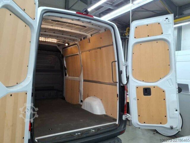 Furgoneta Mercedes-Benz Sprinter 317 CDI,L2H2,Automatik,Kamera,Navi