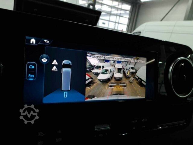 Furgoneta Mercedes-Benz Sprinter 317 CDI,L2H2,Automatik,Kamera,Navi