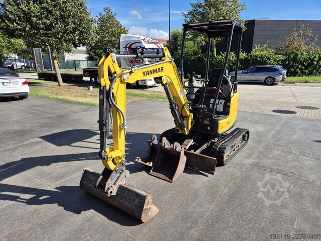 Minikoparka yanmar ViO17