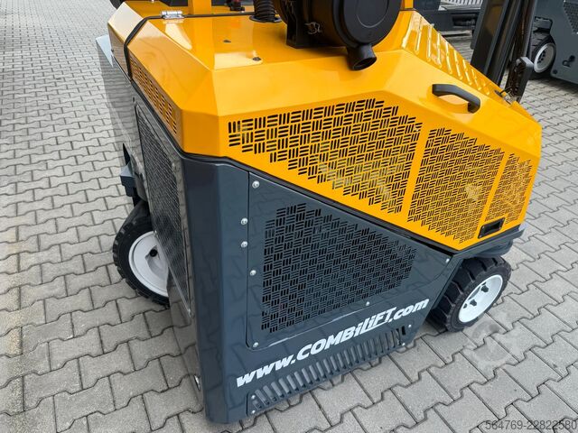 čtyřcestný vysokozdvižný vozík Combilift CB3000/LPG /2016 year/ Perfect condition