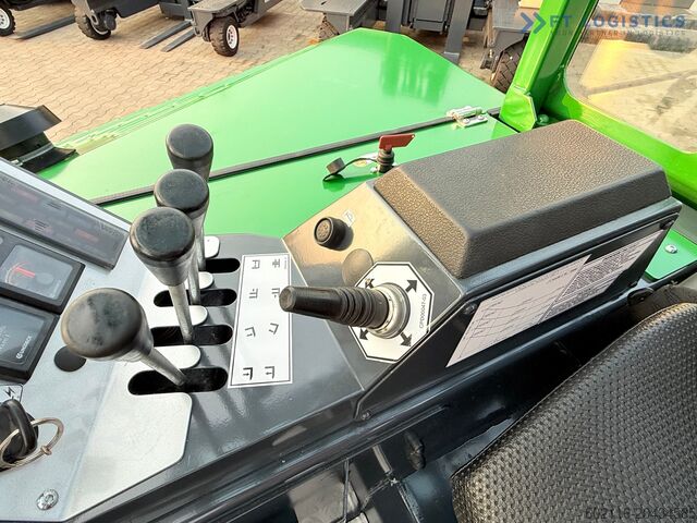 Carretilla elevadora de 4 vías Combilift C4000CB TRIPLEX 5200MM FREE-LIFT TOP 1