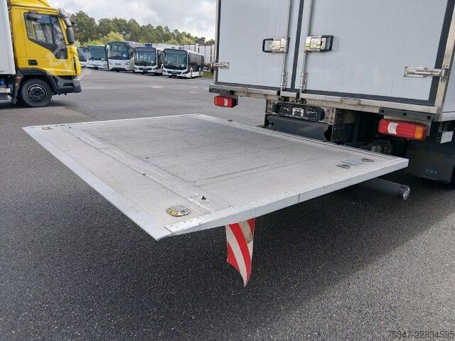 Izotermiczny van chłodnia Iveco Daily 70 C 18 HA8/P Thermo King