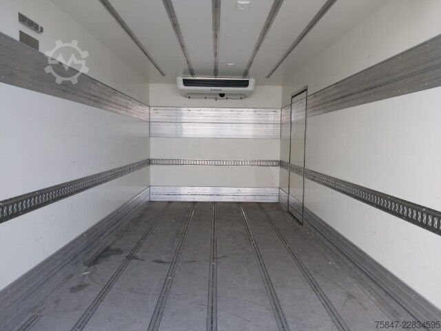 Izotermiczny van chłodnia Iveco Daily 70 C 18 HA8/P Thermo King