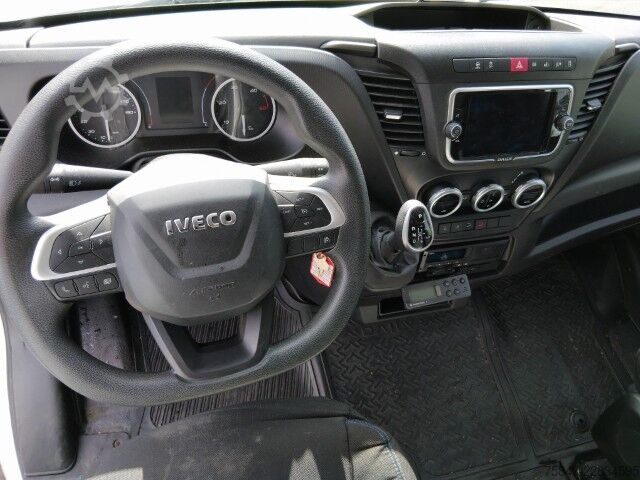 Izotermiczny van chłodnia Iveco Daily 70 C 18 HA8/P Thermo King