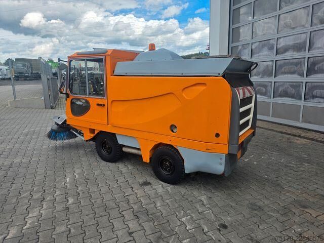 Veegmachine Schmidt SK 153 SX / Kehrmaschine / 6.078h
