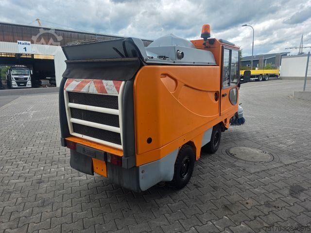 Veegmachine Schmidt SK 153 SX / Kehrmaschine / 6.078h
