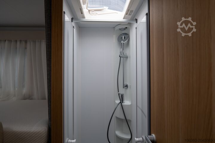 ADRIA MATRIX AXESS 670 SL PACK WILD&FREE MY2026 AUTOCARAVANA SEMI-INTEGRADA NUEVA ADRIA MATRIX AXESS 670 SL PACK WILD&FREE MY2026