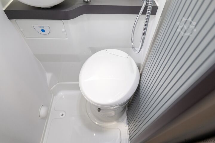 SUNLIVING V 55 SP MINI LAKÓAUTÓ W.C.-VEL, ÚJ SUNLIVING V 55 SP