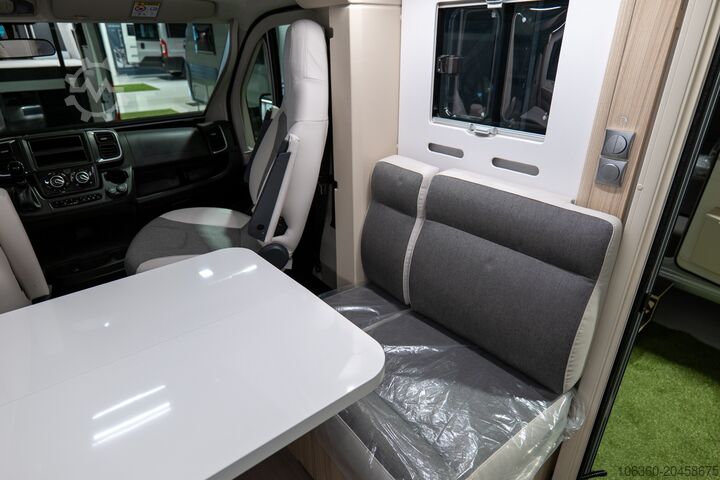 ADRIA COMPACT DL - 60Y PACK WILD&FREE COMPACTO NUEVO ADRIA COMPACT DL - 60Y PACK WILD&FREE