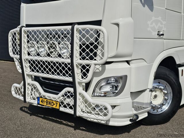 Standaard-SZM DAF XF 530 6x2/4 / RETARDER / PARKING COOLER / 2 TANKS