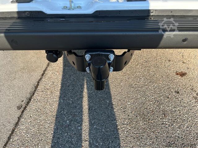 Microbuz FIAT Ducato 35 L2H2 AHK CarPlay RüKa Allwetterreifen