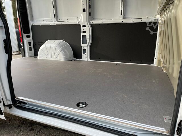 Microbuz FIAT Ducato 35 L2H2 AHK CarPlay RüKa Allwetterreifen