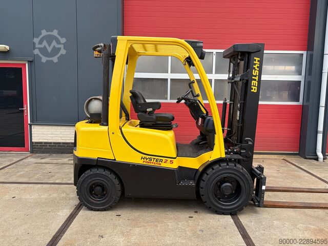 Chariot élévateur Hyster H2.5 H2.5FT 2500 LPG forklift / heftruck Sideshift