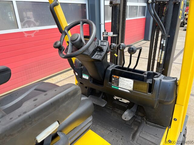 Chariot élévateur Hyster H2.5 H2.5FT 2500 LPG forklift / heftruck Sideshift