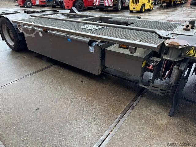 Tracteur de terminal Terberg BC 182