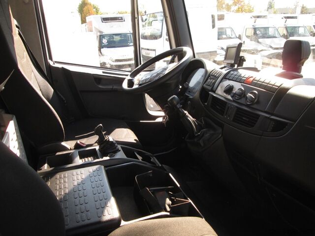 Vrachtwagen met bakwagen IVECO Eurocargo 140 E19 *Maxi XXL Koffer 8.50m*Euro6*