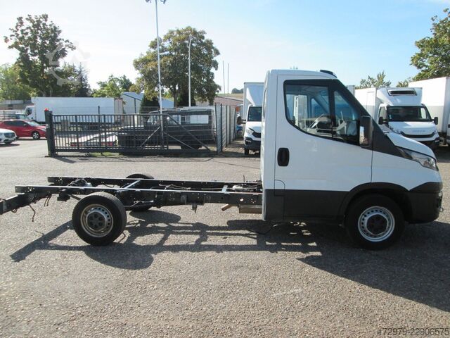 Bestelwagenchassis IVECO 35 S14 *Fahrgestell*Euro6*