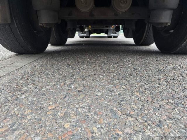 Poluprikolica sa pokretnim podom REISCH 65 cbm Schubboden , BPW trommel, ALCOA LM Felgen