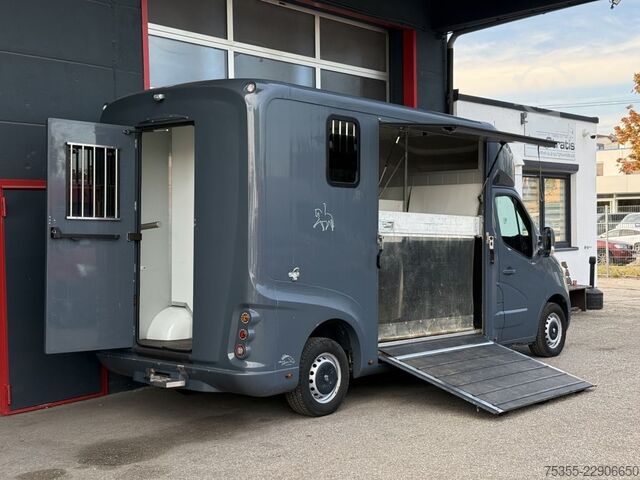 Prevoznik stoke RENAULT Master 125 2.3dci Sattelkammer KlimaKameraLeder