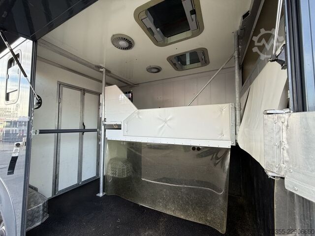 Prevoznik stoke RENAULT Master 125 2.3dci Sattelkammer KlimaKameraLeder