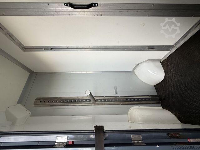 Prevoznik stoke RENAULT Master 125 2.3dci Sattelkammer KlimaKameraLeder