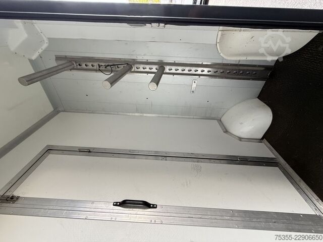 Prevoznik stoke RENAULT Master 125 2.3dci Sattelkammer KlimaKameraLeder