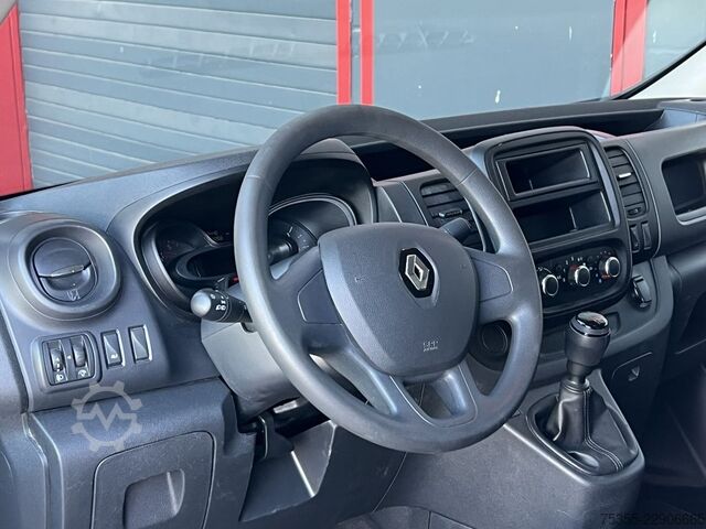 Fourgon tôlé RENAULT Trafic L2 Klima Hecktüren 180° 3-Sitze Euro6d