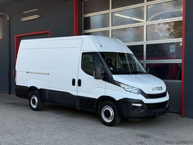Fourgon surélevé IVECO Daily 35S16 Hochdach Klimaautom. PDC hinten