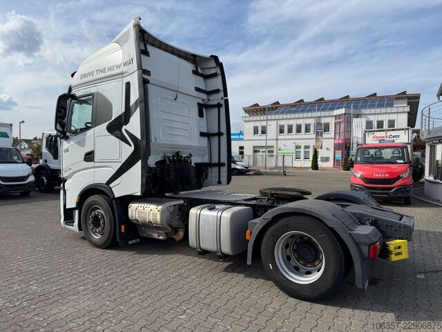 Standard tractor unit IVECO STRALIS S-WAY 530 AS440S53T/P Retarder