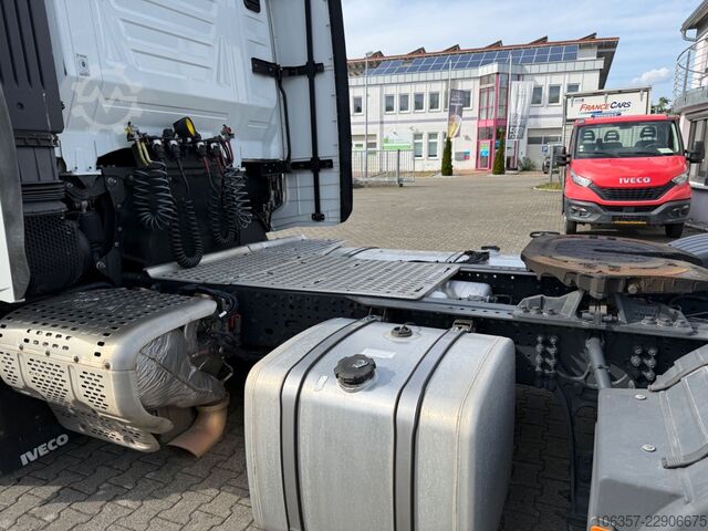 Standard tractor unit IVECO STRALIS S-WAY 530 AS440S53T/P Retarder